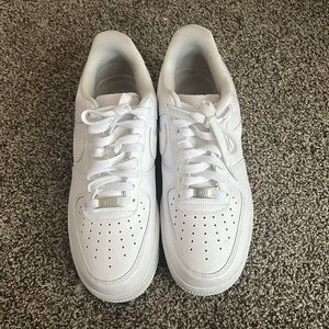 Air Force 1’s        | 8 Mens